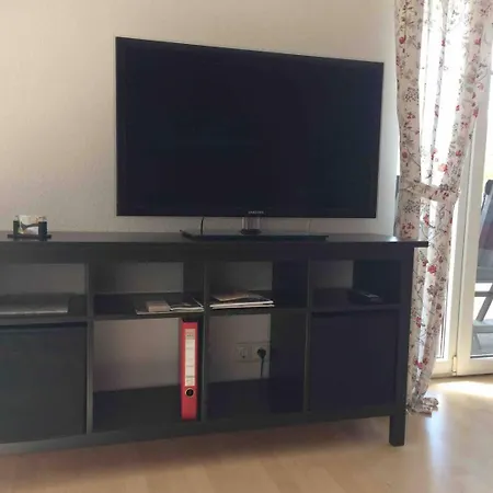 Apartment Ferienwohnung Nauborn Mit Grosser Uberdachter Terrasse, Ruhig Gelegen *