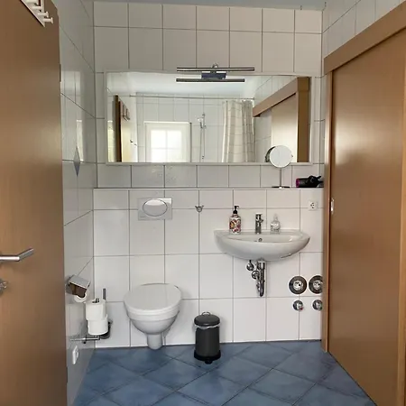 Ferienwohnung Nauborn Mit Grosser Uberdachter Terrasse, Ruhig Gelegen Wetzlar