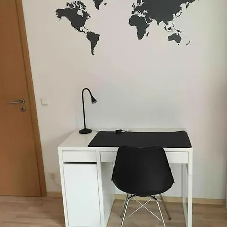Ferienwohnung Nauborn Mit Grosser Uberdachter Terrasse, Ruhig Gelegen Apartment *