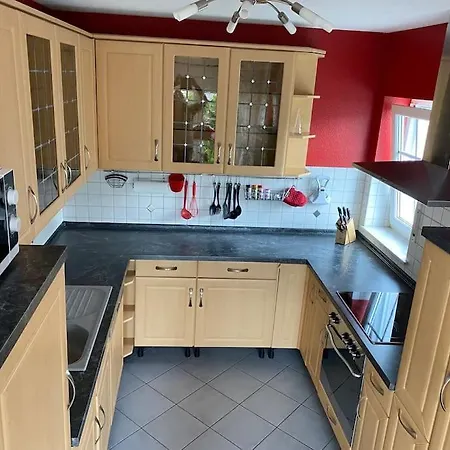 Ferienwohnung Nauborn Mit Grosser Uberdachter Terrasse, Ruhig Gelegen Apartment