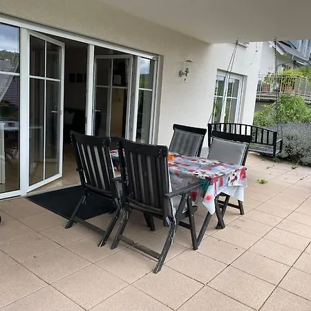 Apartment Ferienwohnung Nauborn Mit Grosser Uberdachter Terrasse, Ruhig Gelegen