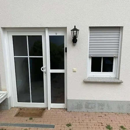 Ferienwohnung Nauborn Mit Grosser Uberdachter Terrasse, Ruhig Gelegen * Wetzlar